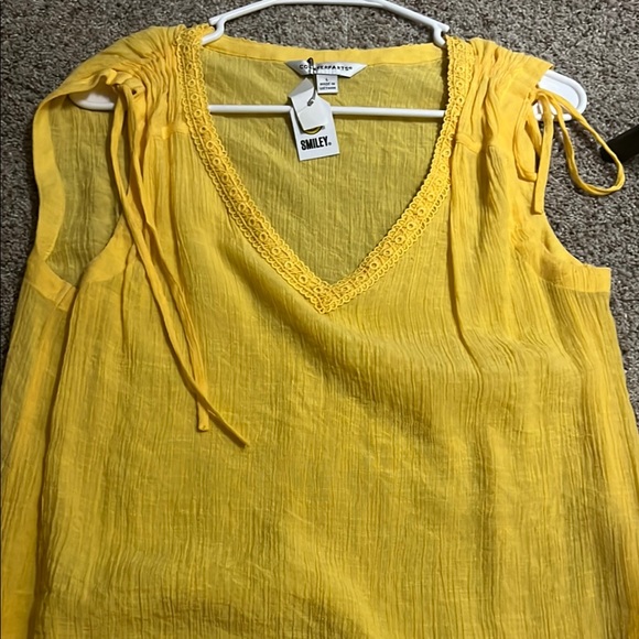 Counterparts sleeveless summer kool top - Picture 1 of 4